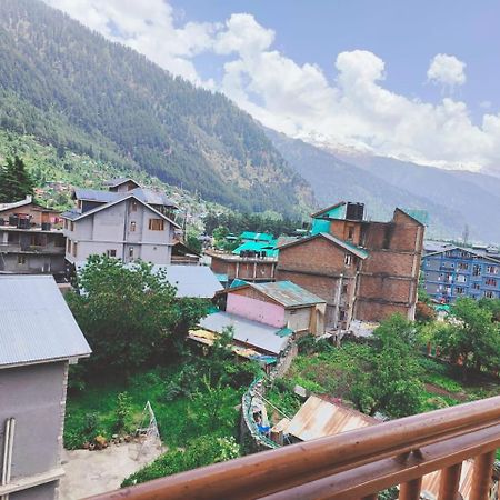 Hotel Hadimba Regency ! Free 4 Wheeler Parking ! Mountain View Rooms ! Near Mall Road Manali Bagian luar foto