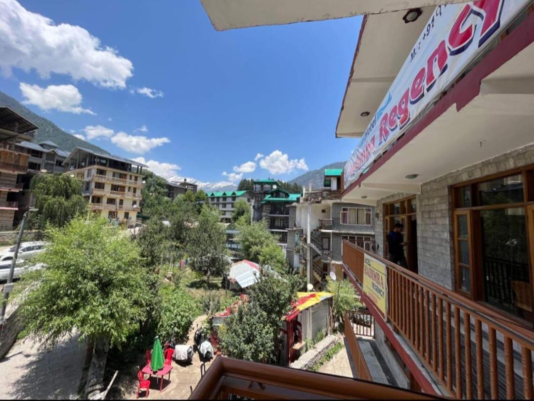 Hotel Hadimba Regency ! Free 4 Wheeler Parking ! Mountain View Rooms ! Near Mall Road Manali Bagian luar foto